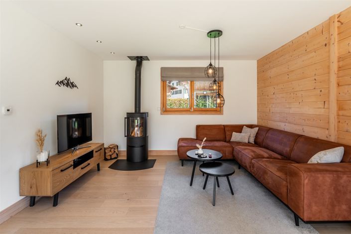 Image No.7-4 Bed House for sale