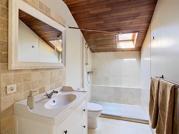 Image No.7-3 Bed House for sale
