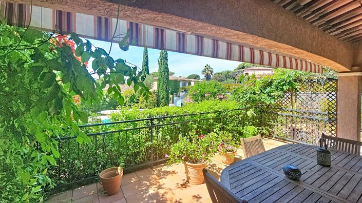 Image No.6-4 Bed House for sale
