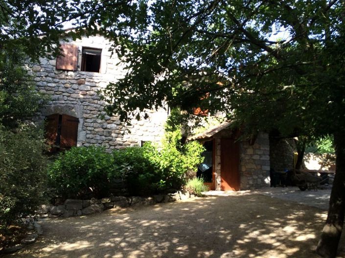 Image No.8-16 Bed House for sale