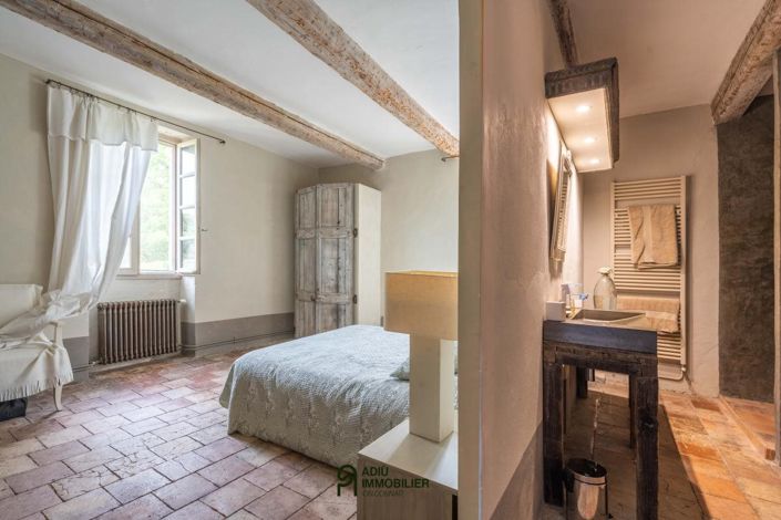 Image No.13-4 Bed House for sale