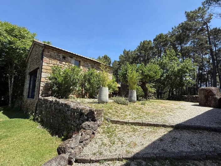 Image No.10-7 Bed House for sale