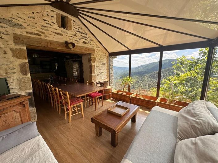 Image No.16-11 Bed House for sale