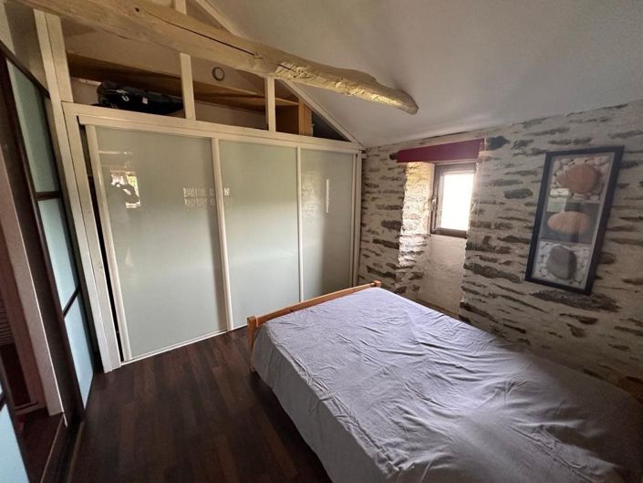 Image No.20-11 Bed House for sale