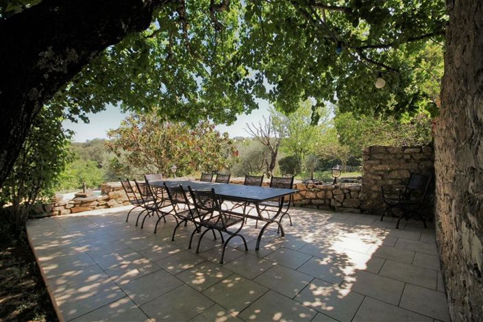 Image No.5-8 Bed House for sale