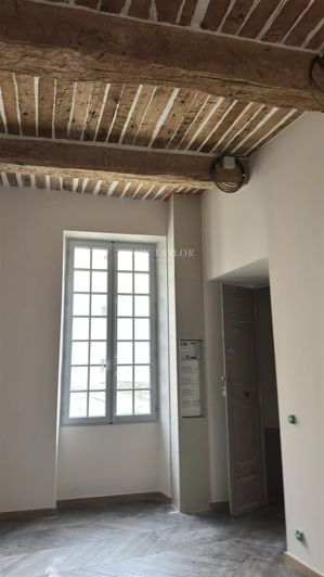 Image No.3-Appartement de 1 chambre à vendre à Lourmarin