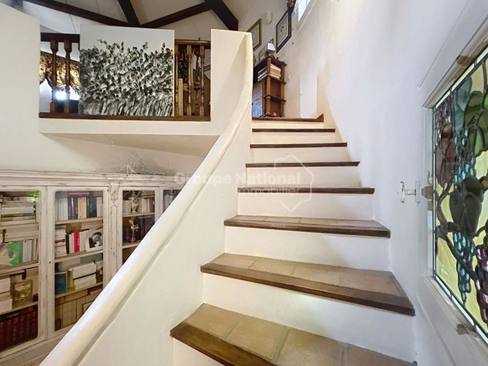 Image No.4-5 Bed House for sale