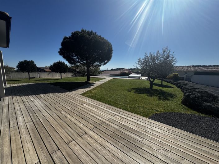 Image No.16-4 Bed House for sale
