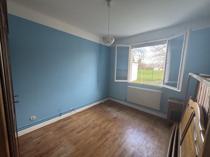 Image No.8-3 Bed House for sale