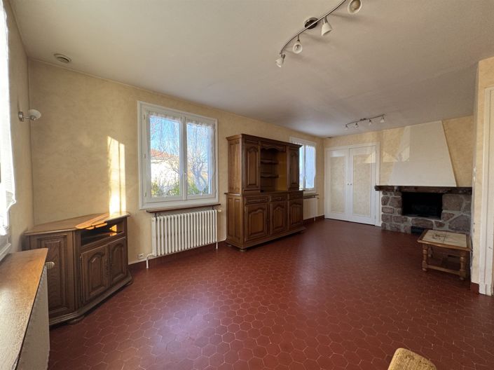 Image No.7-4 Bed House for sale