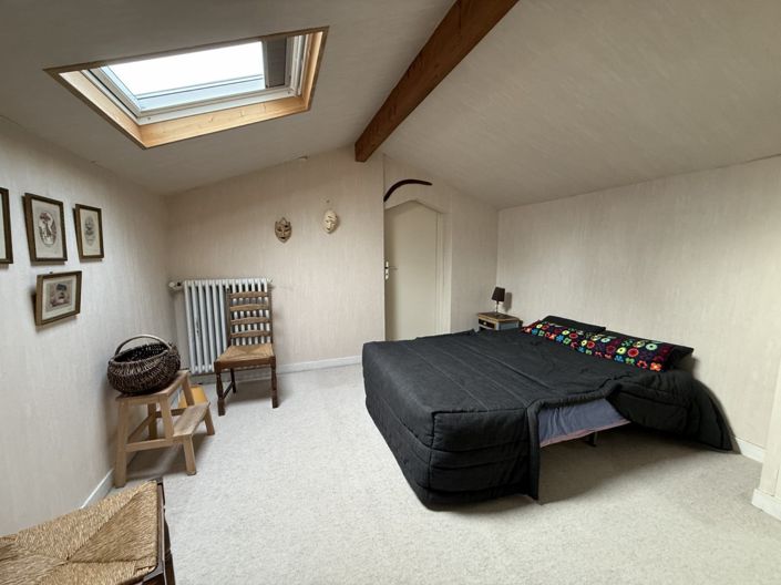 Image No.12-4 Bed House for sale