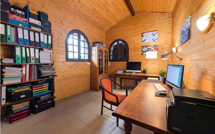 Image No.21-4 Bed House for sale