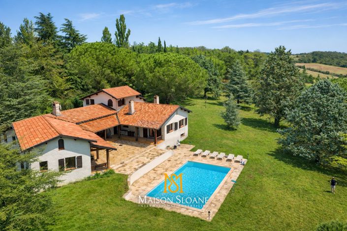 Image No.4-4 Bed House for sale