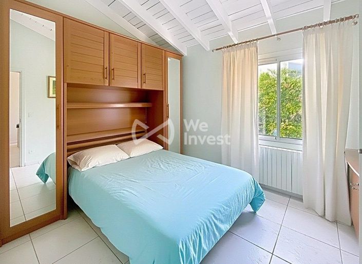 Image No.16-5 Bed House for sale