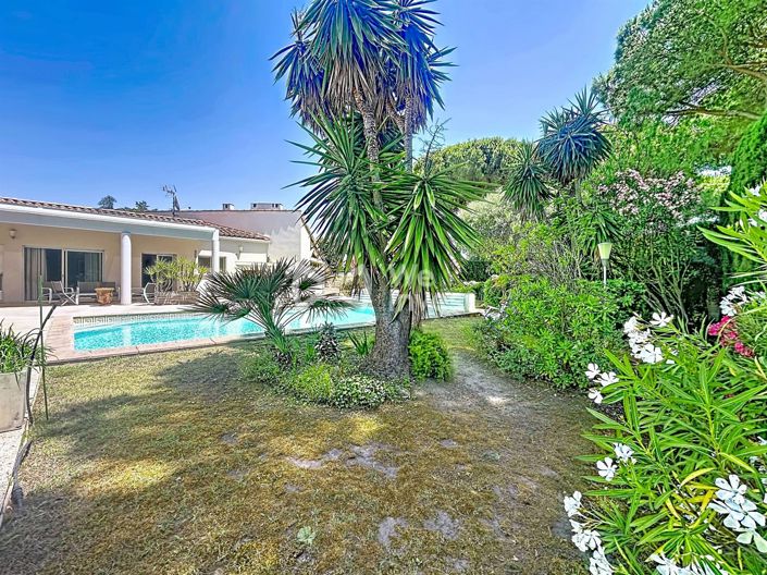 Image No.3-5 Bed House for sale