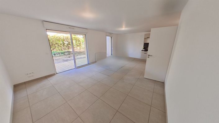 Image No.2-3 Bed Apartment for sale
