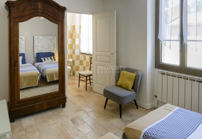 Image No.23-6 Bed House for sale