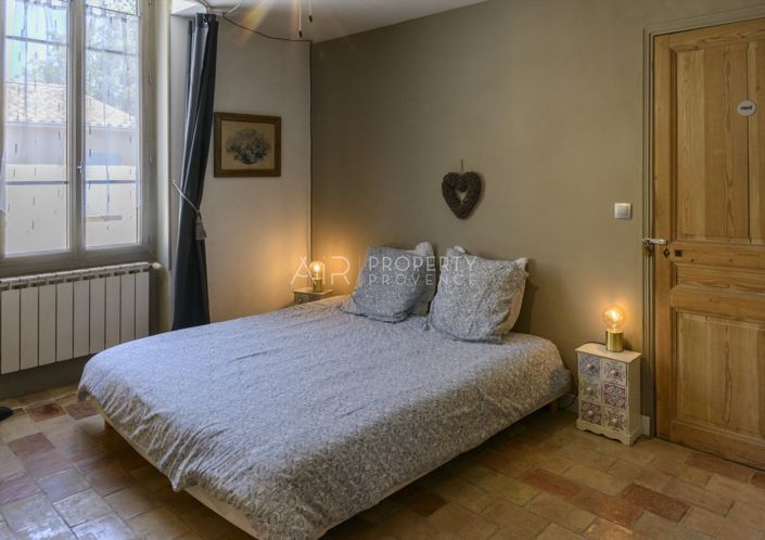Image No.26-6 Bed House for sale