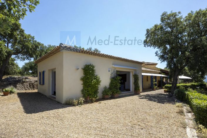 Image No.41-7 Bed House for sale