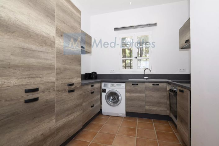 Image No.46-7 Bed House for sale