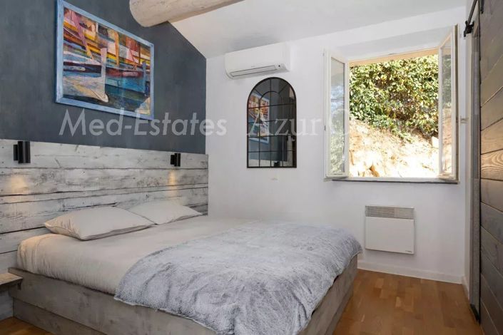 Image No.16-4 Bed House for sale