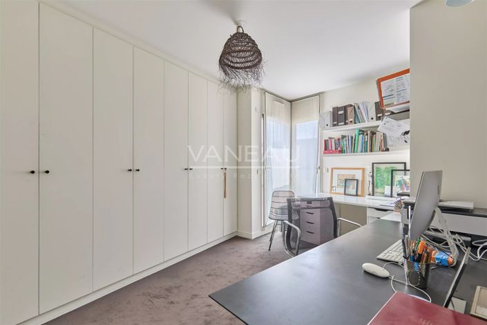 Image No.16-3 Bed Apartment for sale