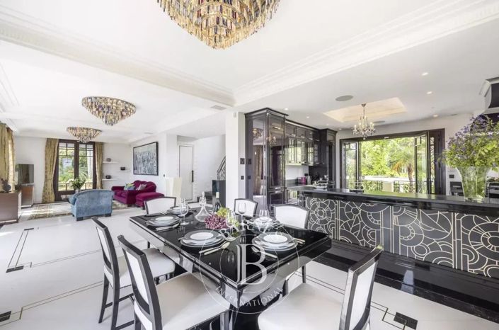 Image No.9-4 Bed House for sale