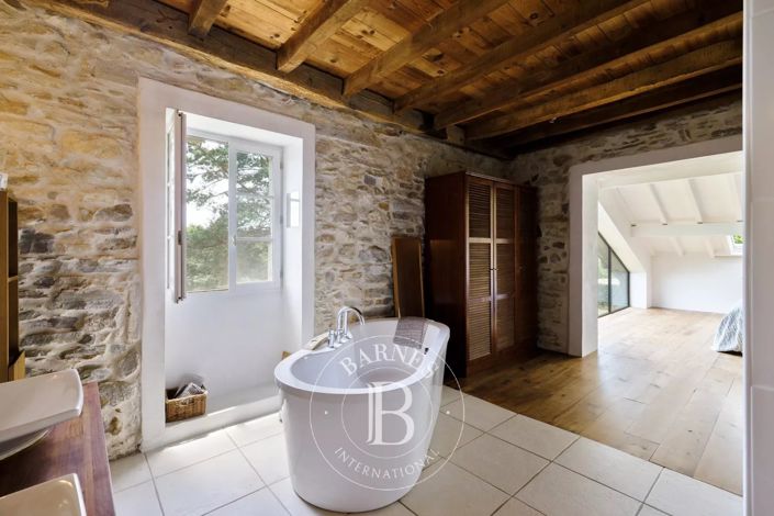 Image No.13-6 Bed House for sale