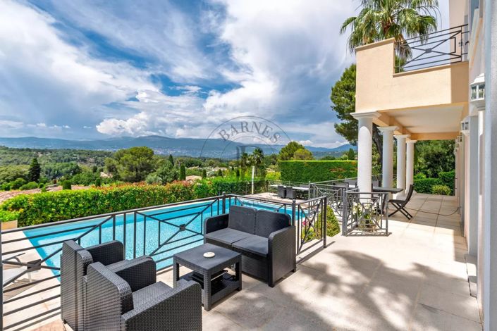 Image No.14-5 Bed House for sale