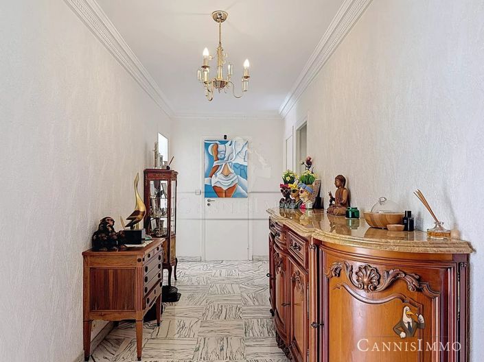 Image No.8-Appartement de 2 chambres à vendre à Cannes