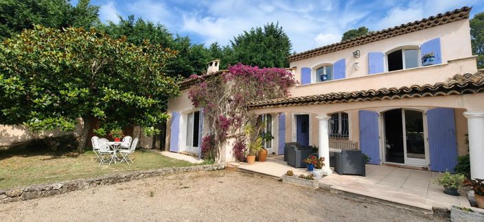 Image No.2-4 Bed House for sale