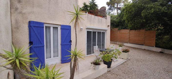 Image No.28-4 Bed House for sale