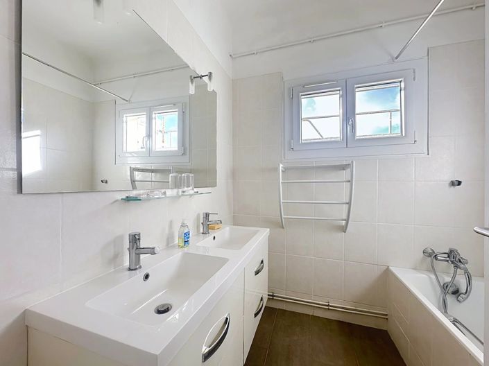 Image No.4-Apartment for sale
