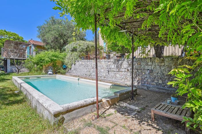 Image No.9-5 Bed House for sale