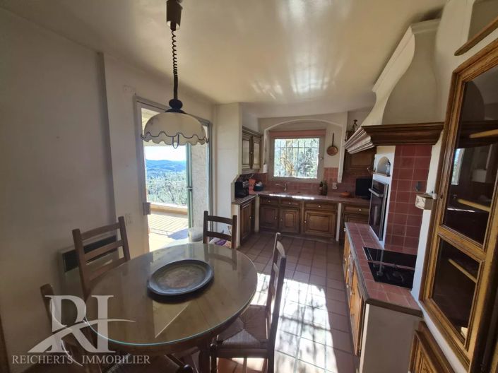 Image No.14-3 Bed House for sale