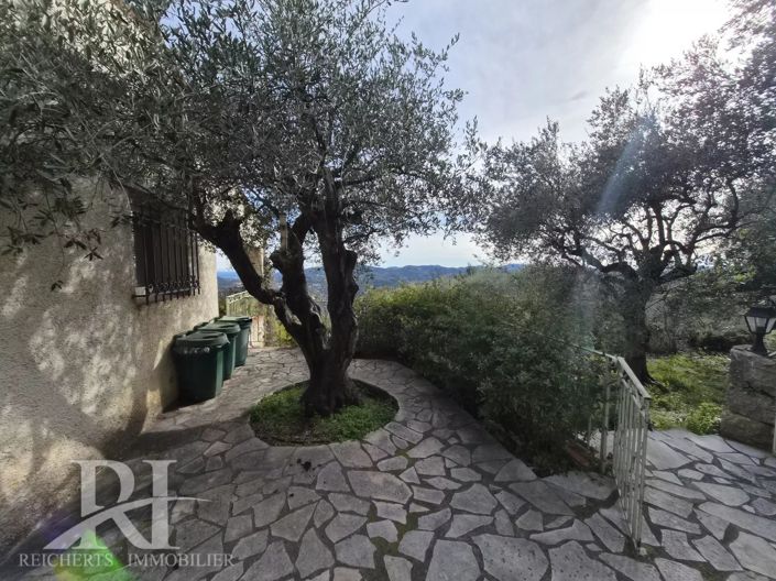 Image No.8-3 Bed House for sale