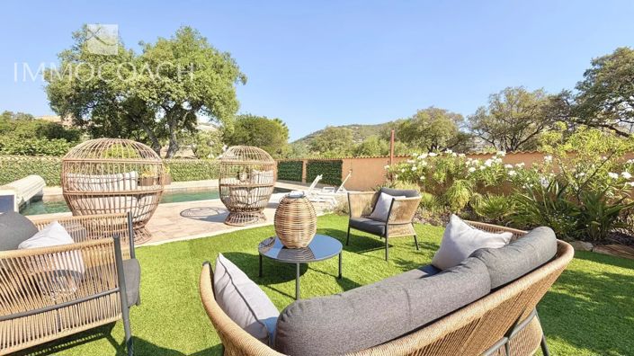 Image No.3-4 Bed House for sale