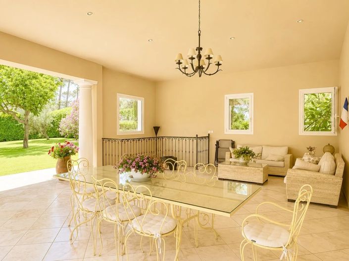 Image No.11-4 Bed House for sale