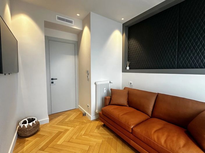 Image No.12-2 Bed Apartment for sale