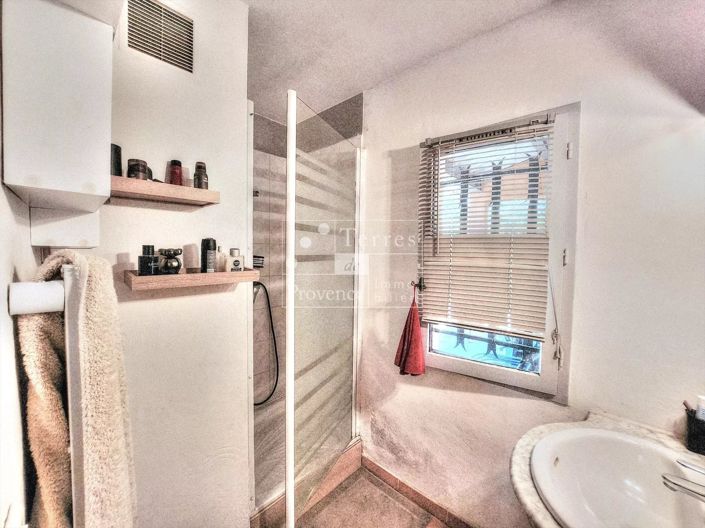 Image No.13-3 Bed House for sale