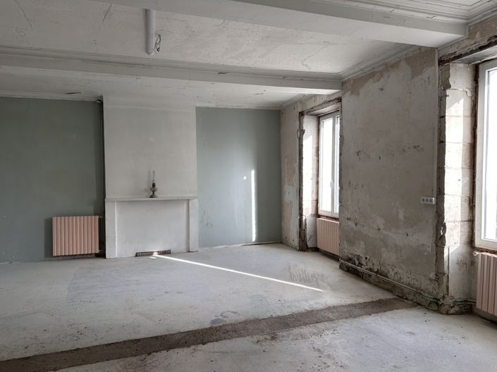 Image No.7-6 Bed House for sale
