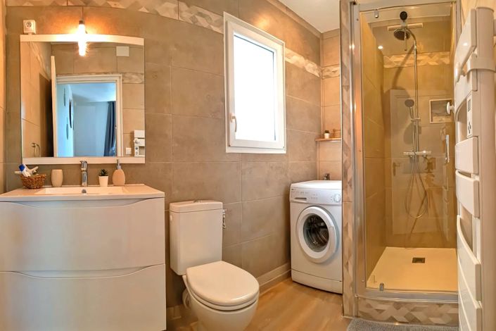 Image No.3-3 Bed House for sale