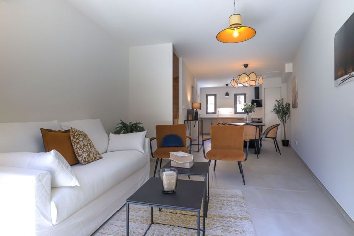 Image No.3-3 Bed House for sale