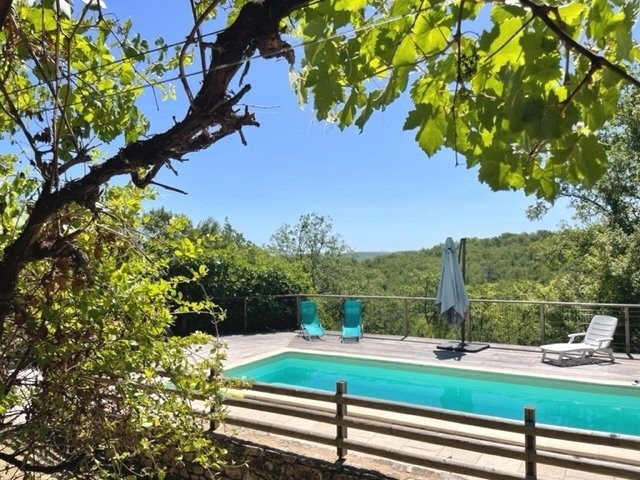 Image No.16-4 Bed House for sale