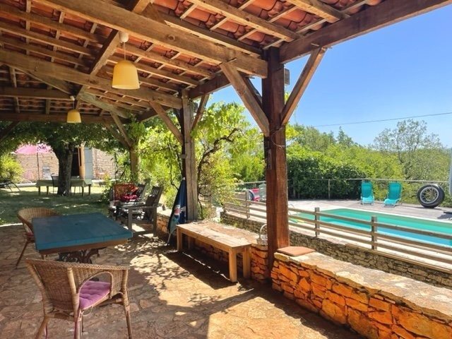 Image No.17-4 Bed House for sale