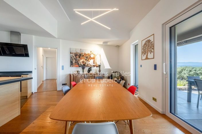Image No.4-3 Bed House for sale