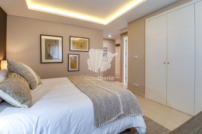 Image No.20-3 Bed Apartment for sale