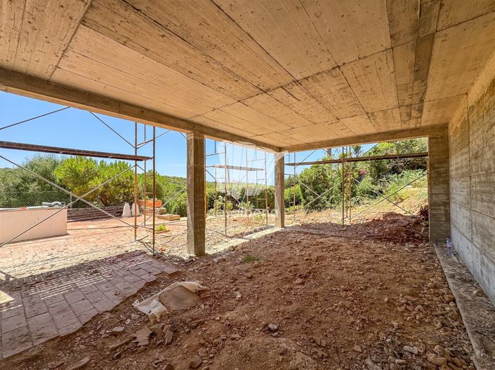 Image No.19-4 Bed House for sale