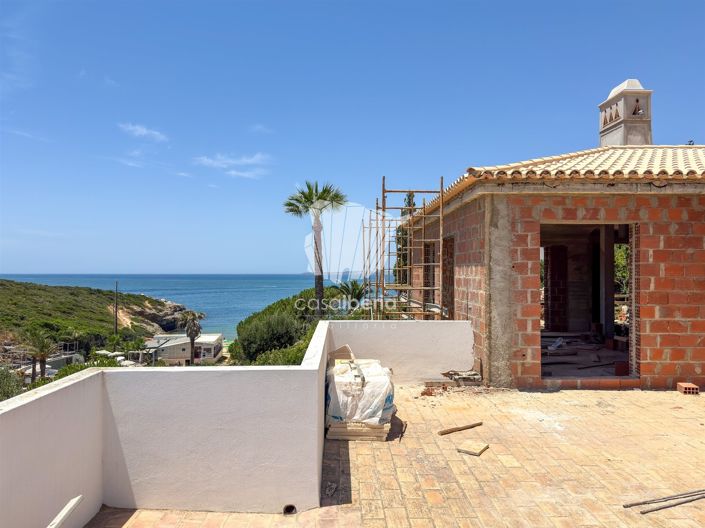 Image No.8-4 Bed House for sale