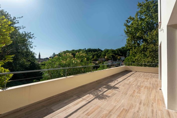 Image No.14-4 Bed House for sale